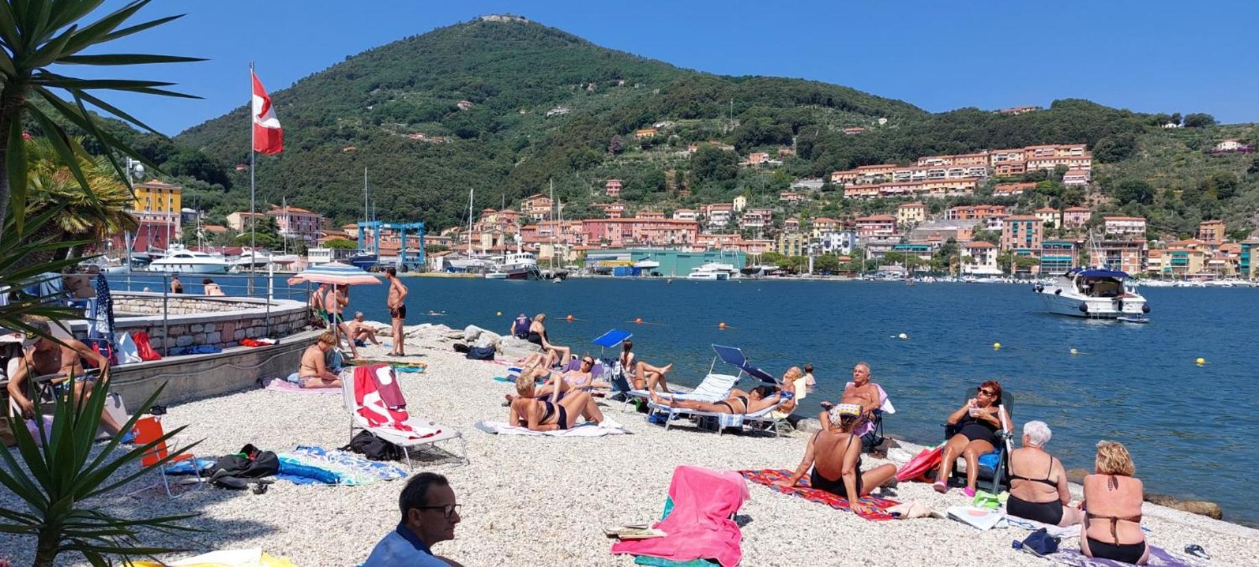 Moderno Appartamento Vista Mare, Con Parcheggio Privato Porto Venere Exterior foto
